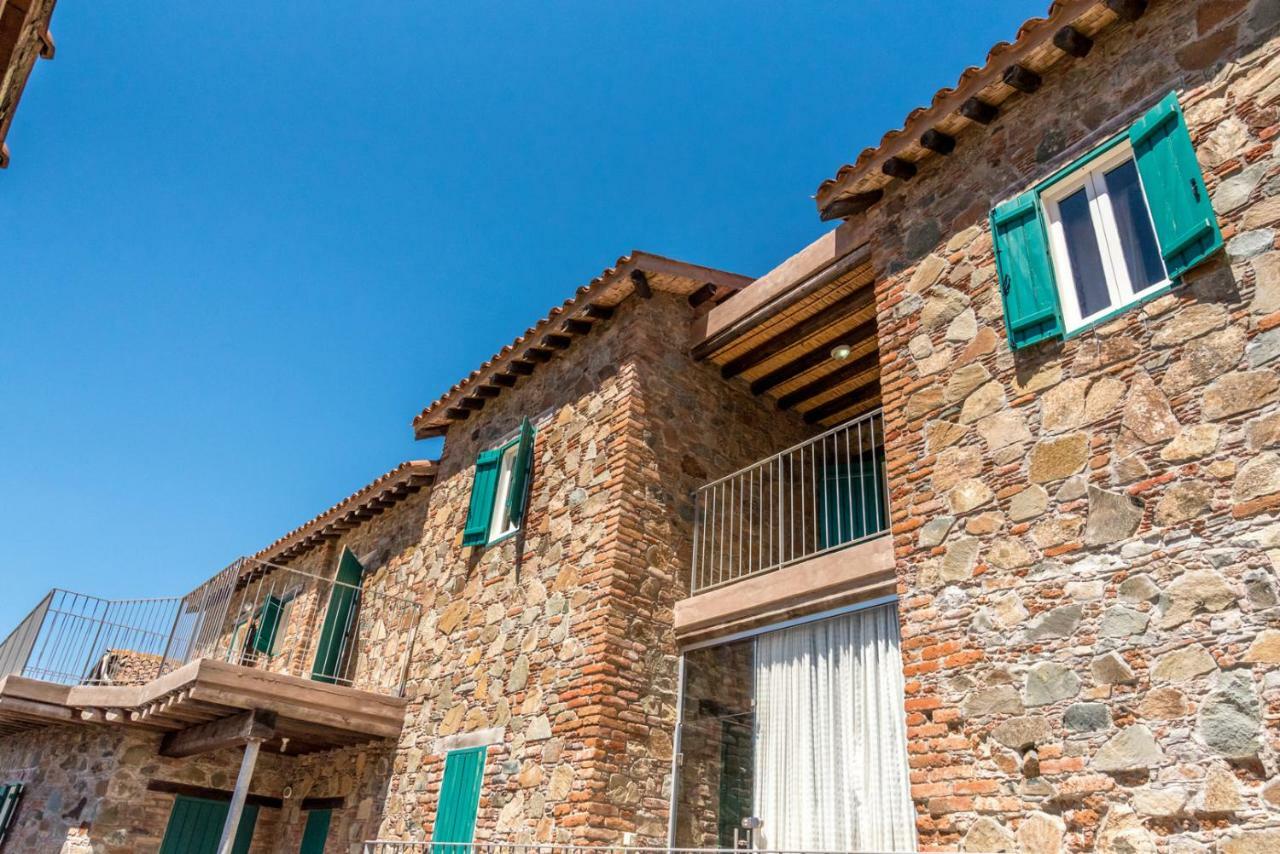 Farmakas Living Guest House Exterior foto