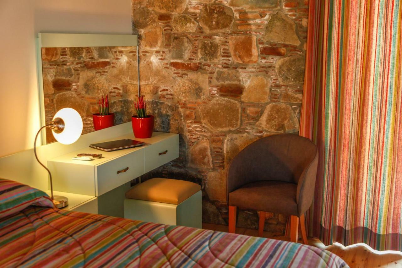 Farmakas Living Guest House Exterior foto